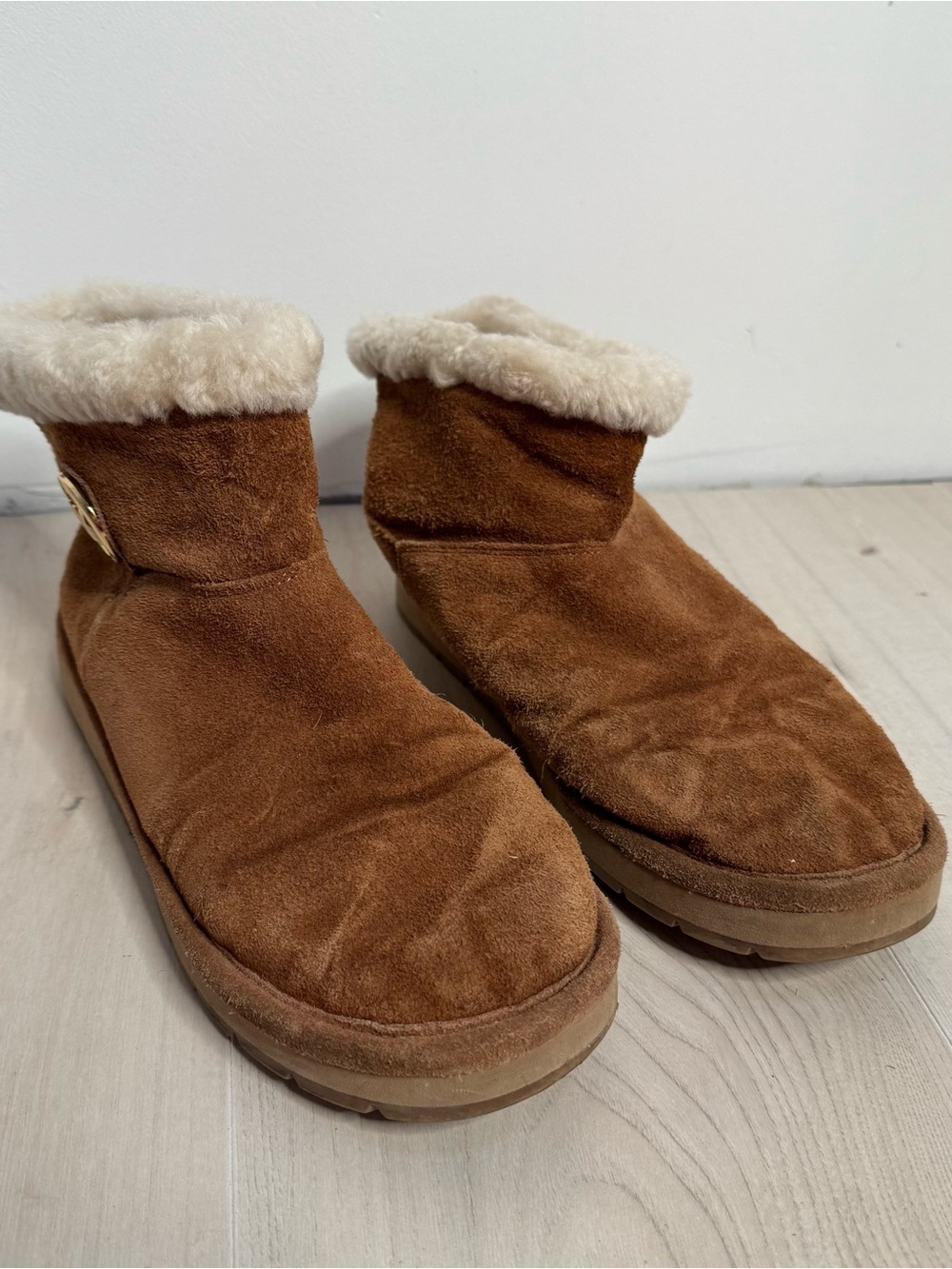Michael Kors Chestnut Suede-Look Bootie with Cream Shearling and Gold Logo 9M